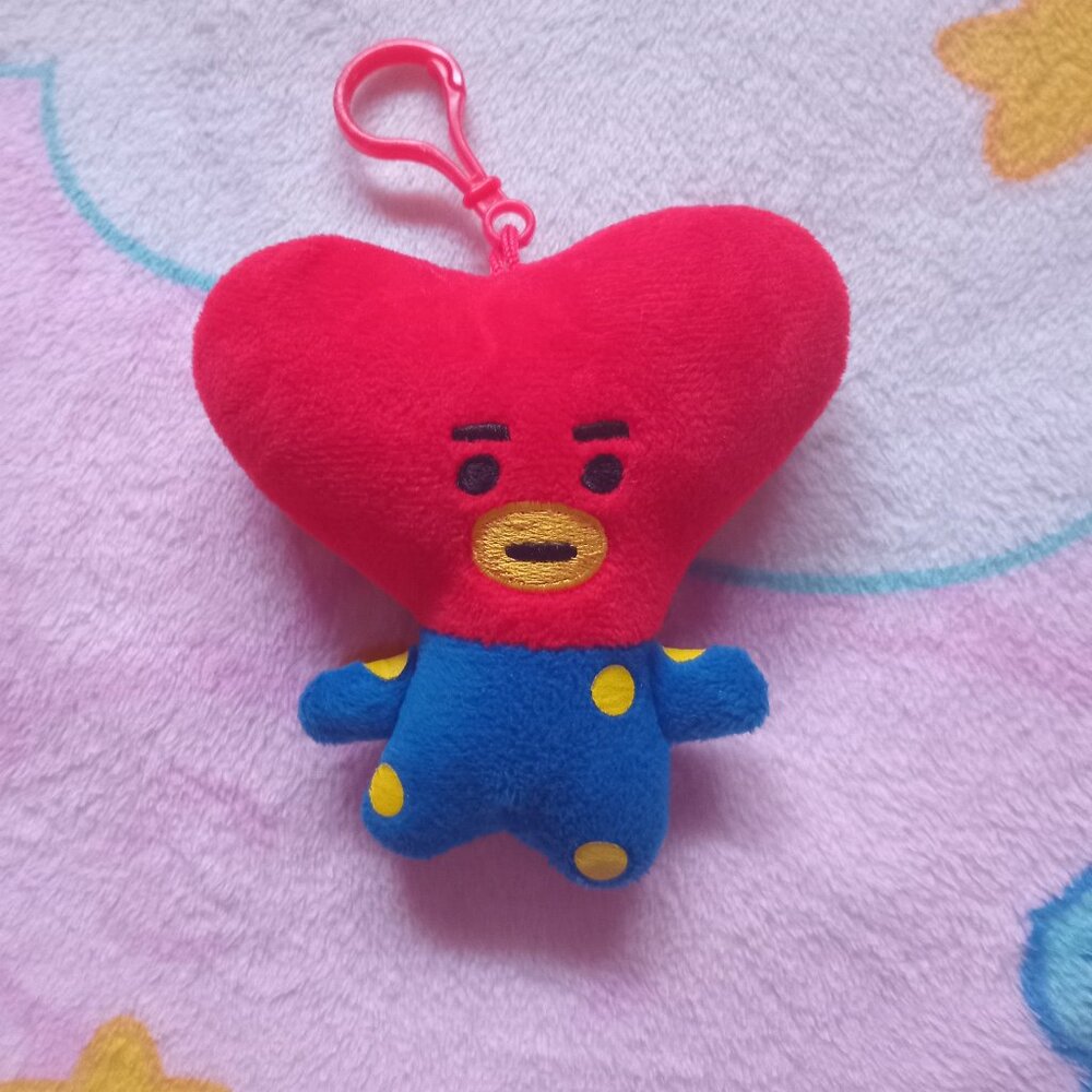 BTS BT21 Tata Keychain